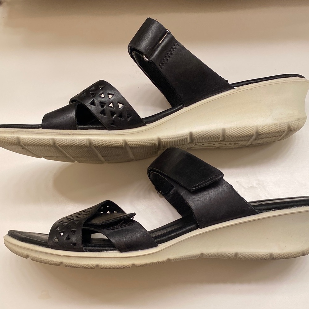 ECCO Felicia Women’s Black Leather Slide Sandals Size 40 - Picture 6 of 10